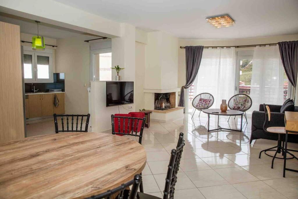 Lavrio Seaview 2Bdr Apt 4 Min Dive From The Sea Bagian luar foto