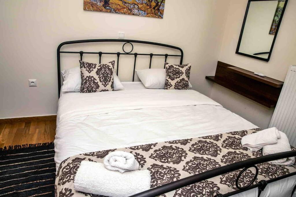 Lavrio Seaview 2Bdr Apt 4 Min Dive From The Sea Bagian luar foto