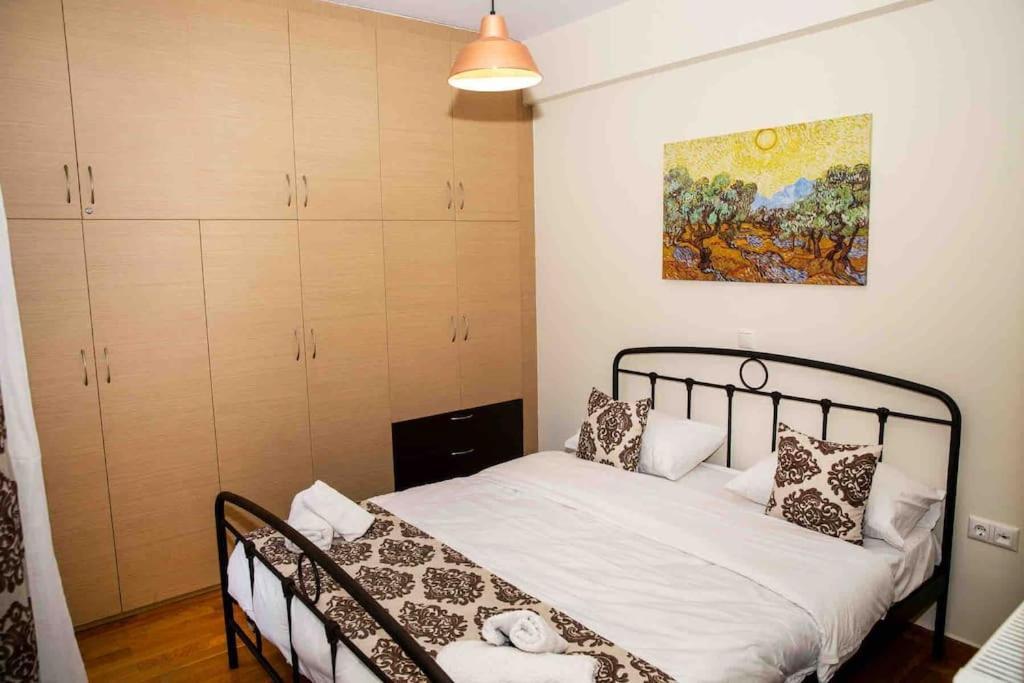 Lavrio Seaview 2Bdr Apt 4 Min Dive From The Sea Bagian luar foto